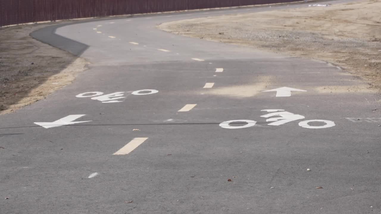 New bike trail along Friant-Kern Canal nears completion, connecting ...