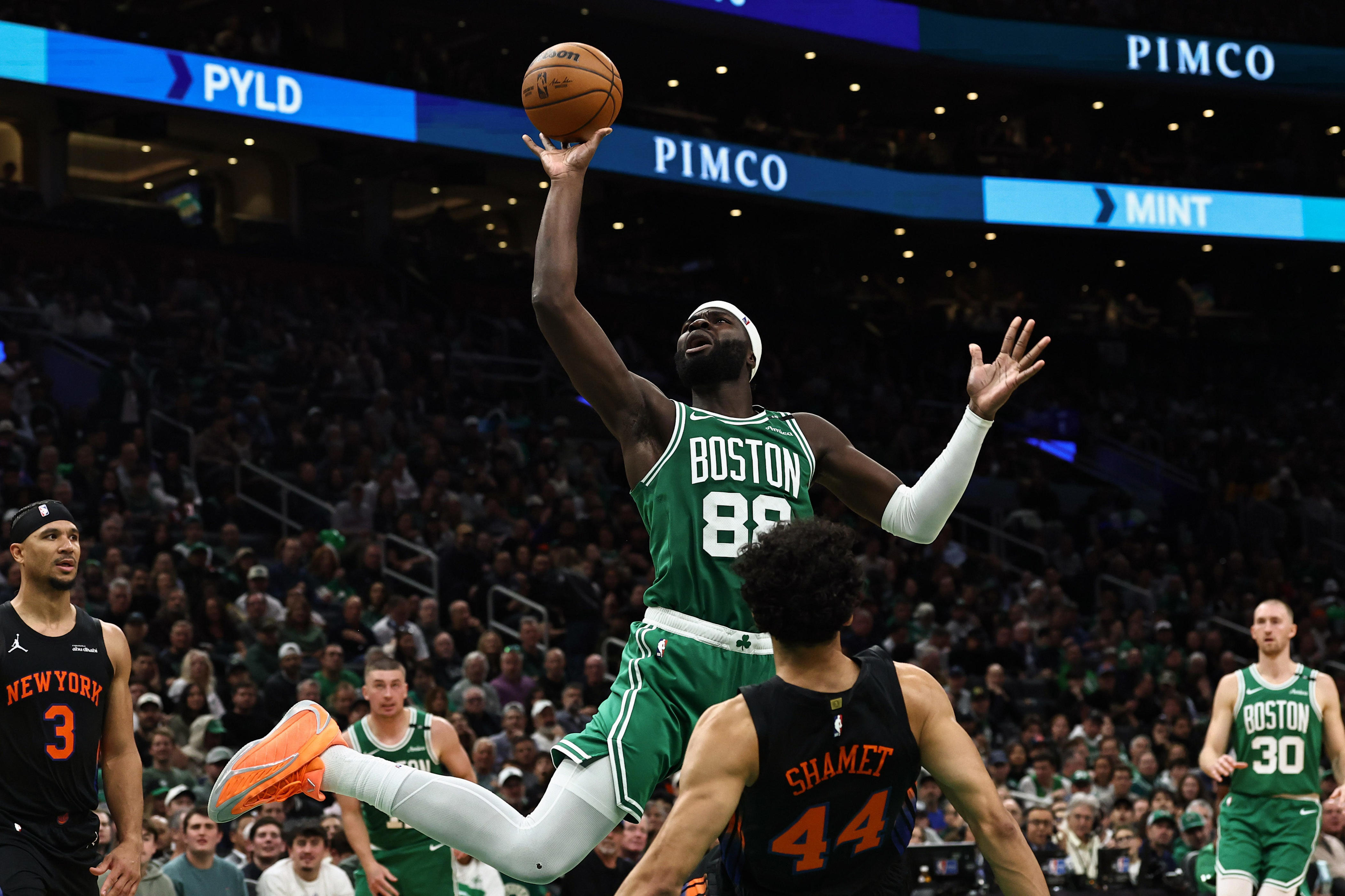Boston Celtics bounce back vs. reigning NBA champ Knicks in 107-103 win