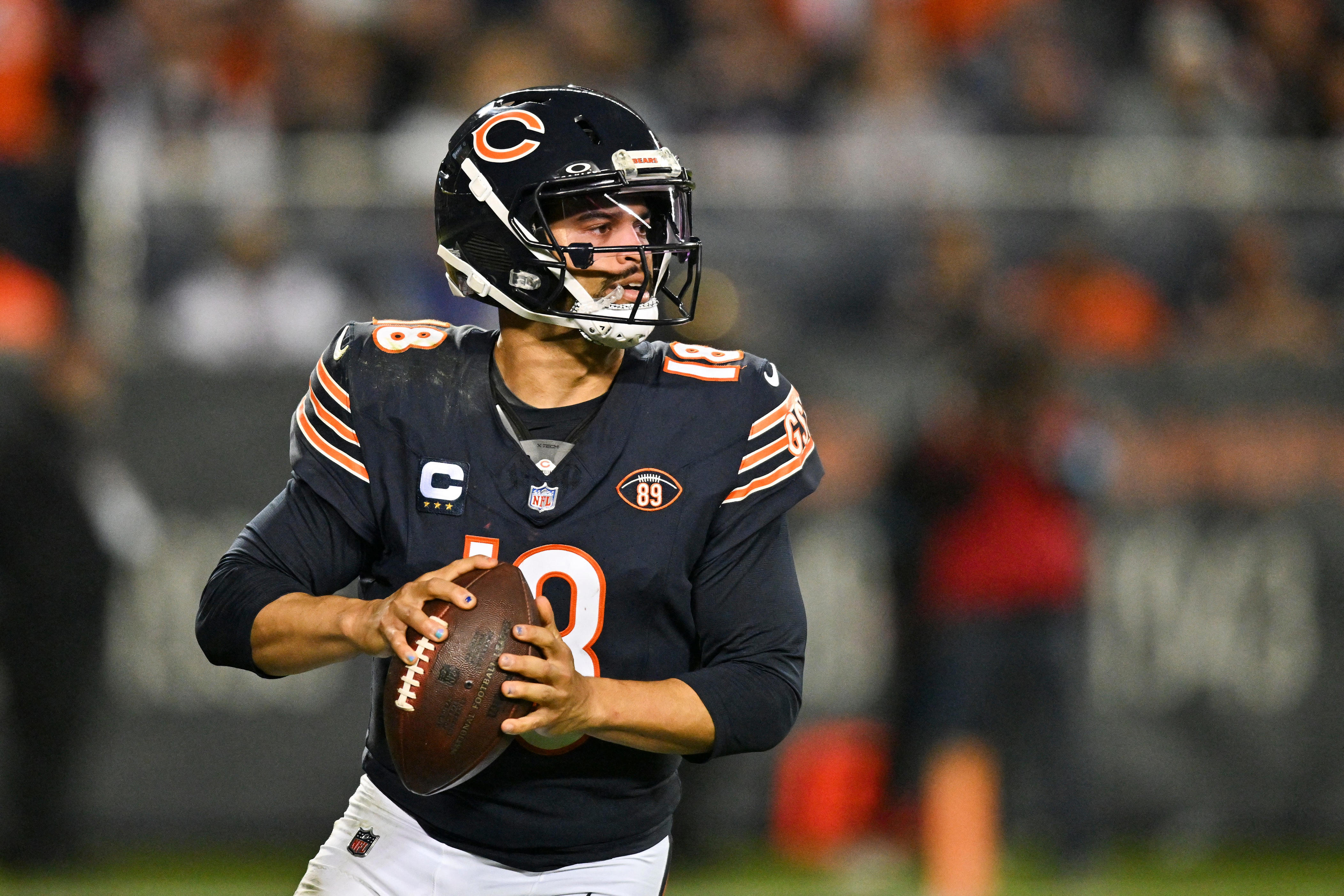 Caleb Williams puts on a show in Bears' win against Patriots