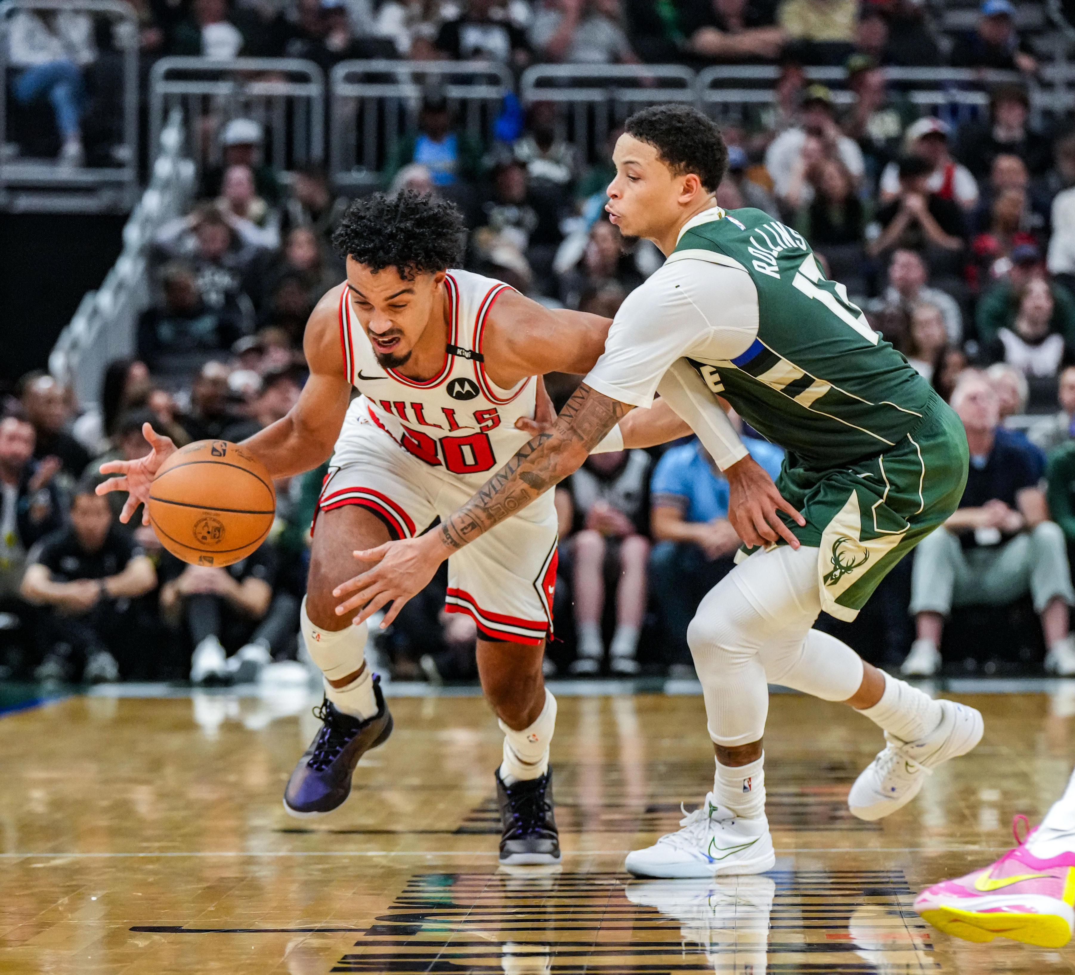 76ers lead Bucks 64-60 at halftime, Nate Ament makes NBA debut
