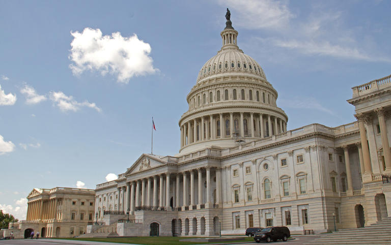 Cook Political Report shifts 19 House races to Democrats as GOP ...