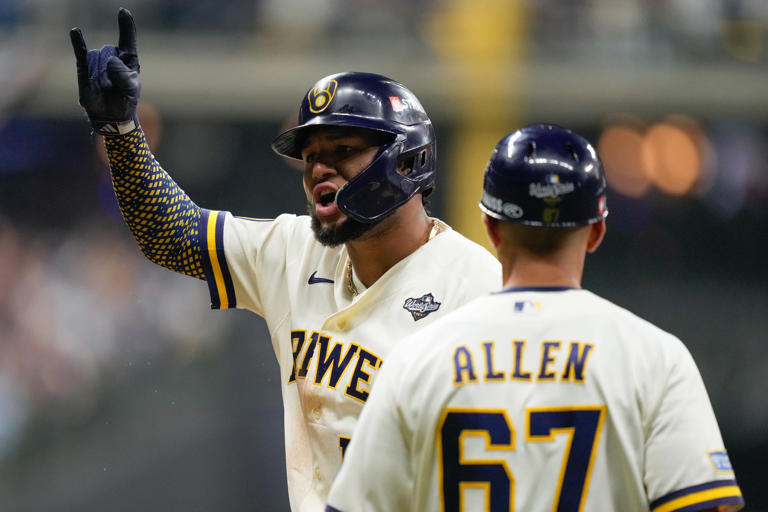 Brewers' 103.5 mph fastball powers first World Series win