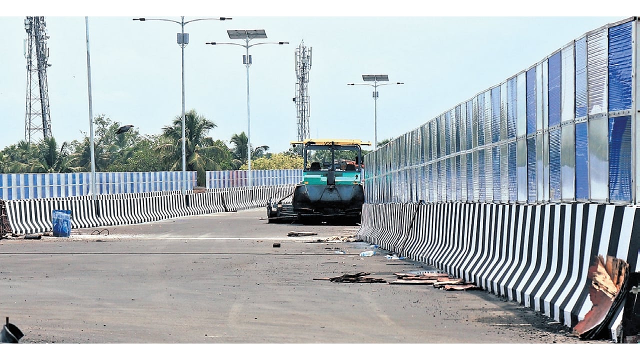 NHAI sets up noise barriers along Keralam's Aroor-Thuravoor elevated ...