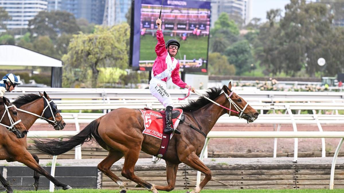 Cosmic Crusader stuns Flemington with epic Cox Plate victory