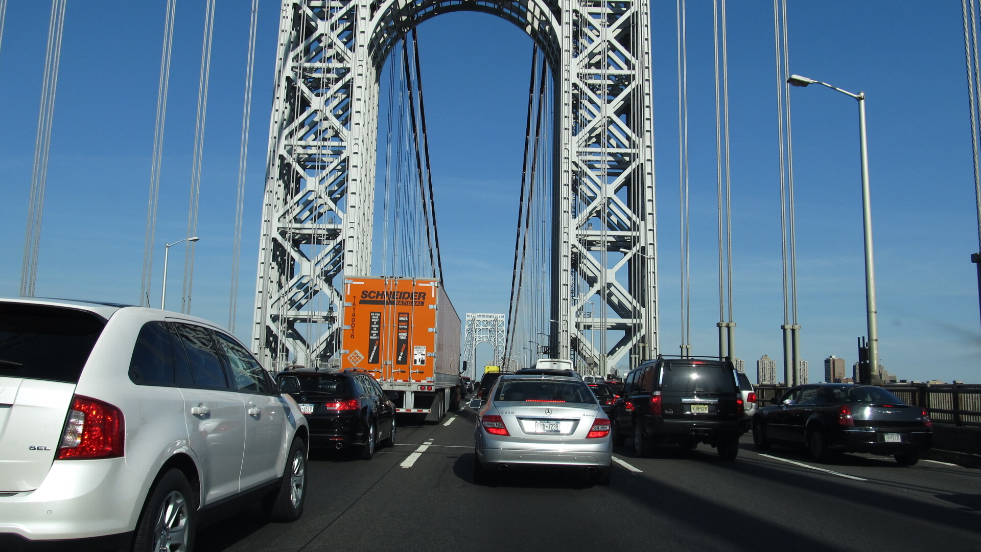 Retired NYPD detective arrested on a murder charge after a George ...