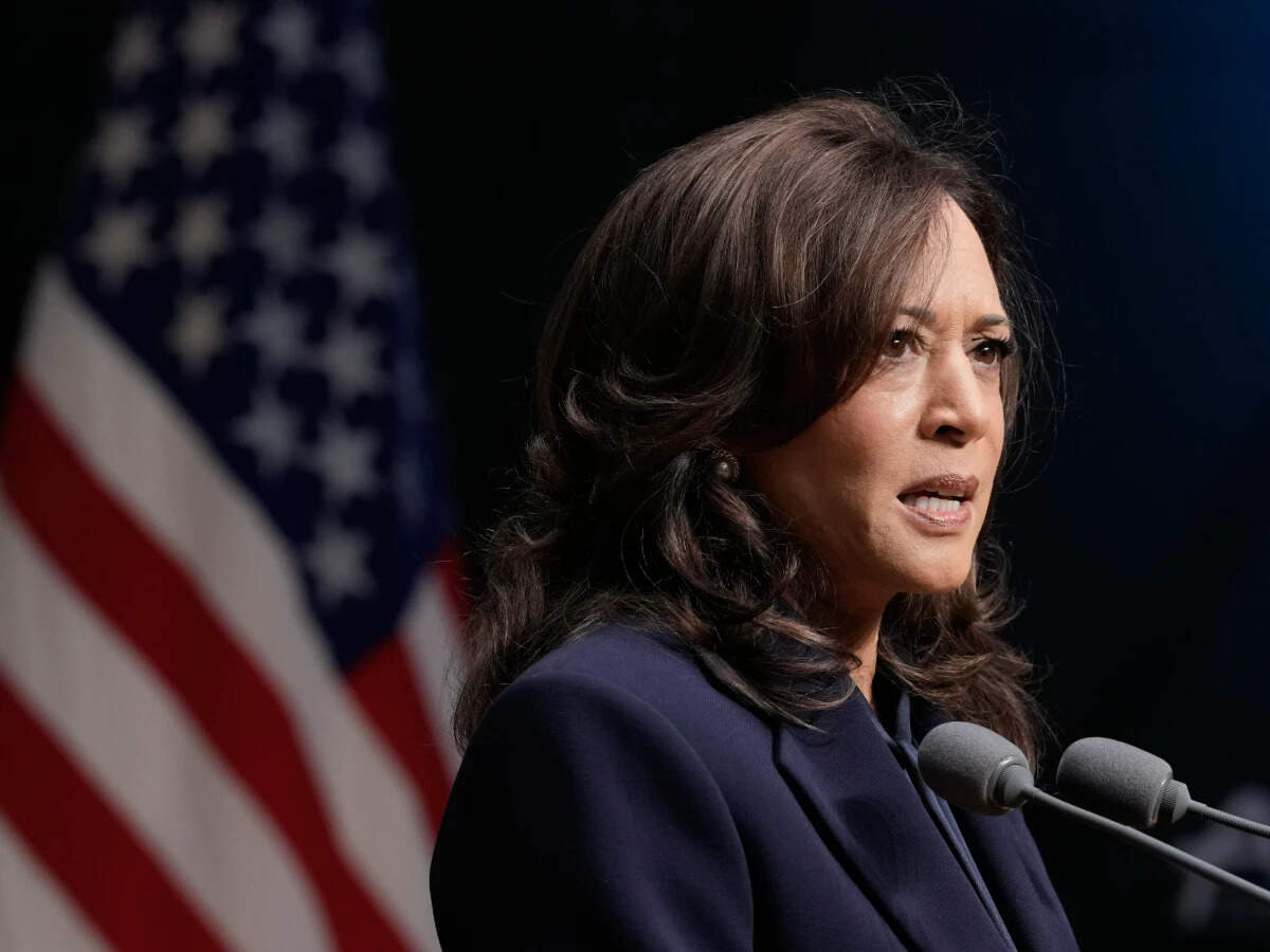 Kamala Harris returns to campaign trail ahead of US midterms, leaves ...
