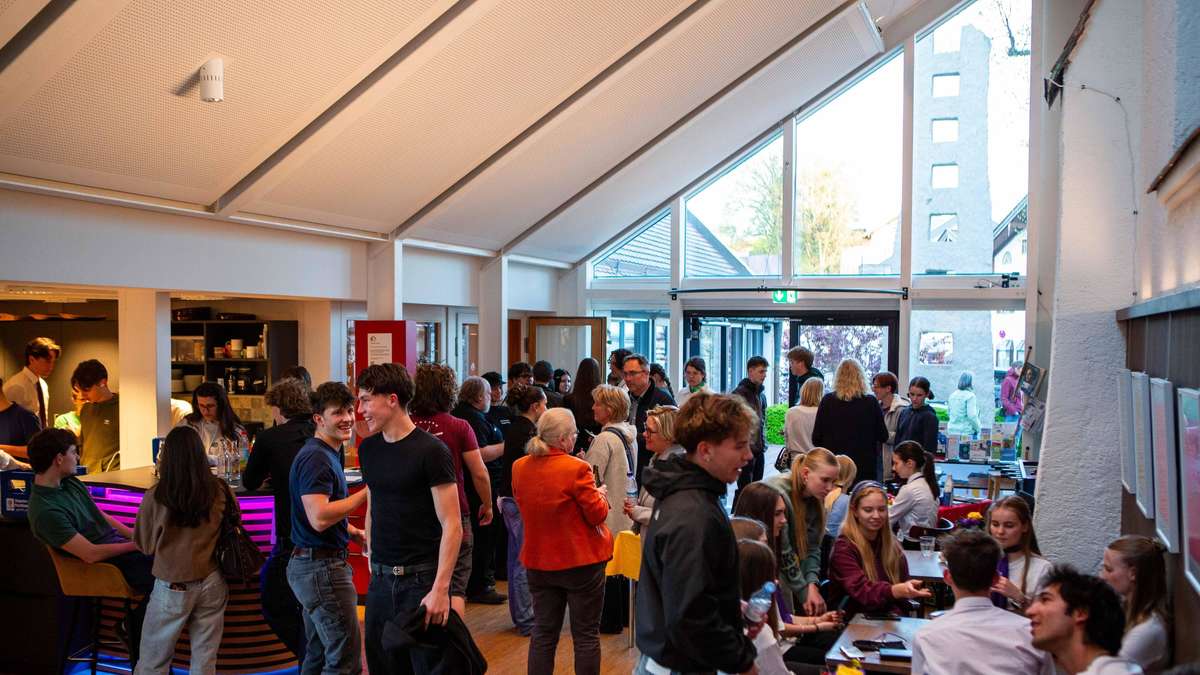 Großes Lob für „kleine Stadthalle“ – und das ist nicht der Waitzinger ...