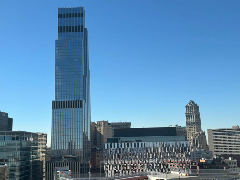 What happened to Detroit's 'transformational' projects before RenCen