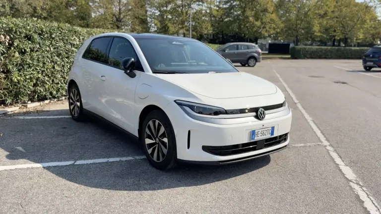 Volkswagen ID. Polo: video prova su strada e cosa sapere sull’elettrica ...