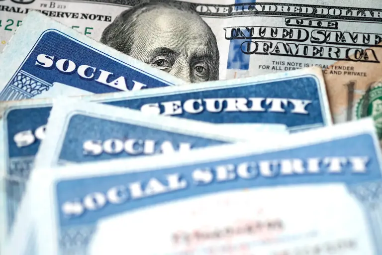 Social Security strategy when one spouse never worked