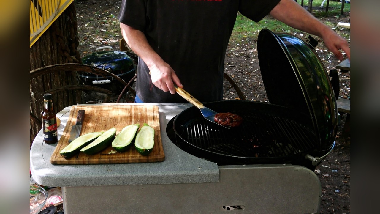 Bacon-wrapped cheeseburger stuffed zucchini