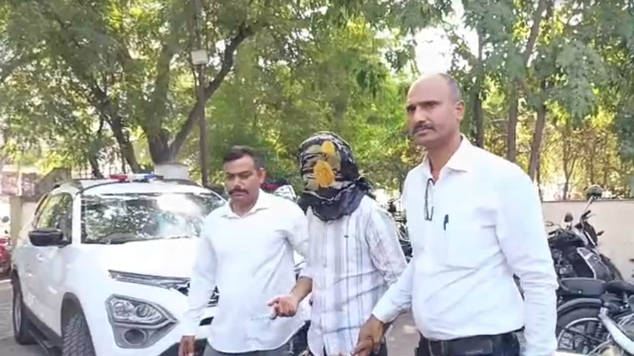 Vulnerable women, rich men, dating apps: man gets crores from ...