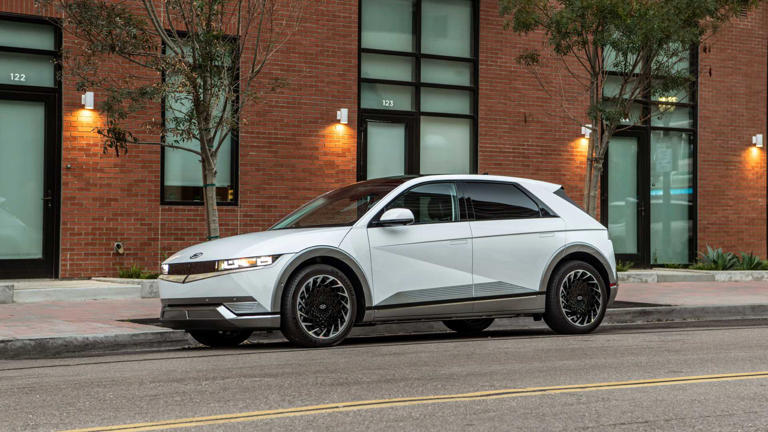 Hyundai just slashed nearly $10,000 off its popular electric SUV