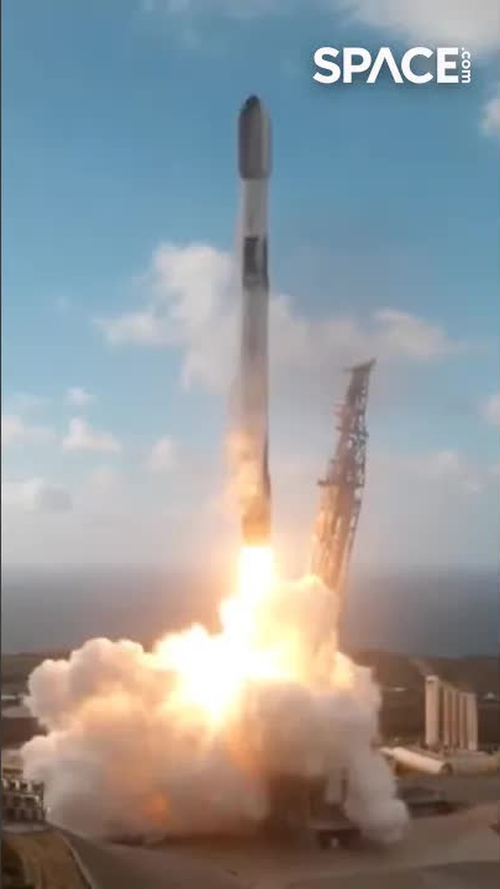 SpaceX Falcon 9 launches 27 Starlink satellites