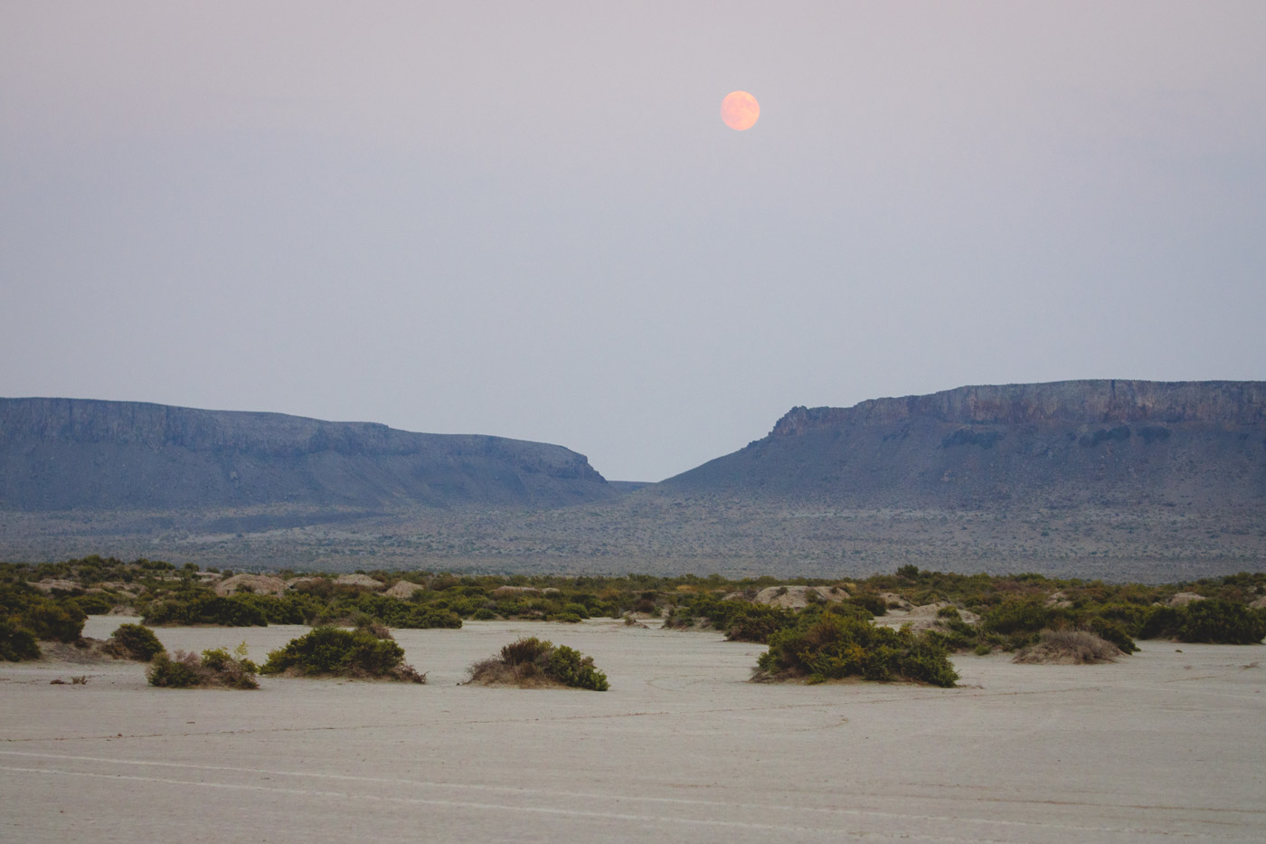 A woman hit 512 mph on this Oregon lakebed in 1976, and you can still ...