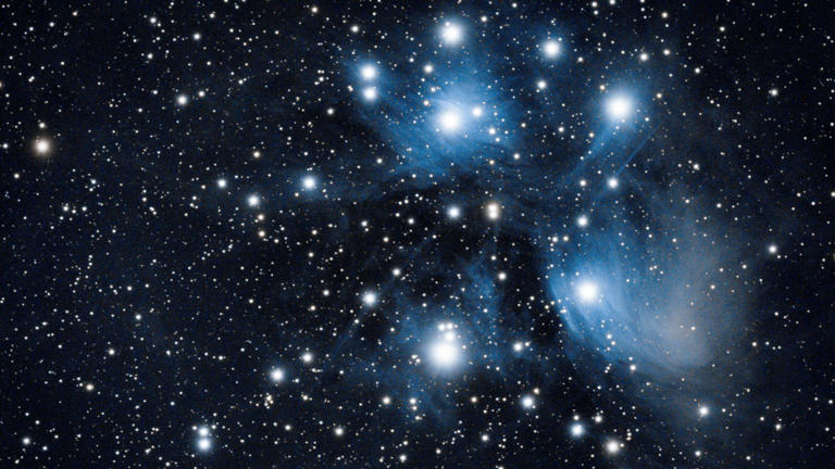 Medusa's eye, Halloween fireballs and more: 5 skywatching targets to ...