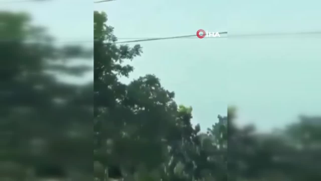 Batangas'taki Fernando Hava Üssü'nde çarpışan 2 SF-260 uçağı düştü, 4 ...