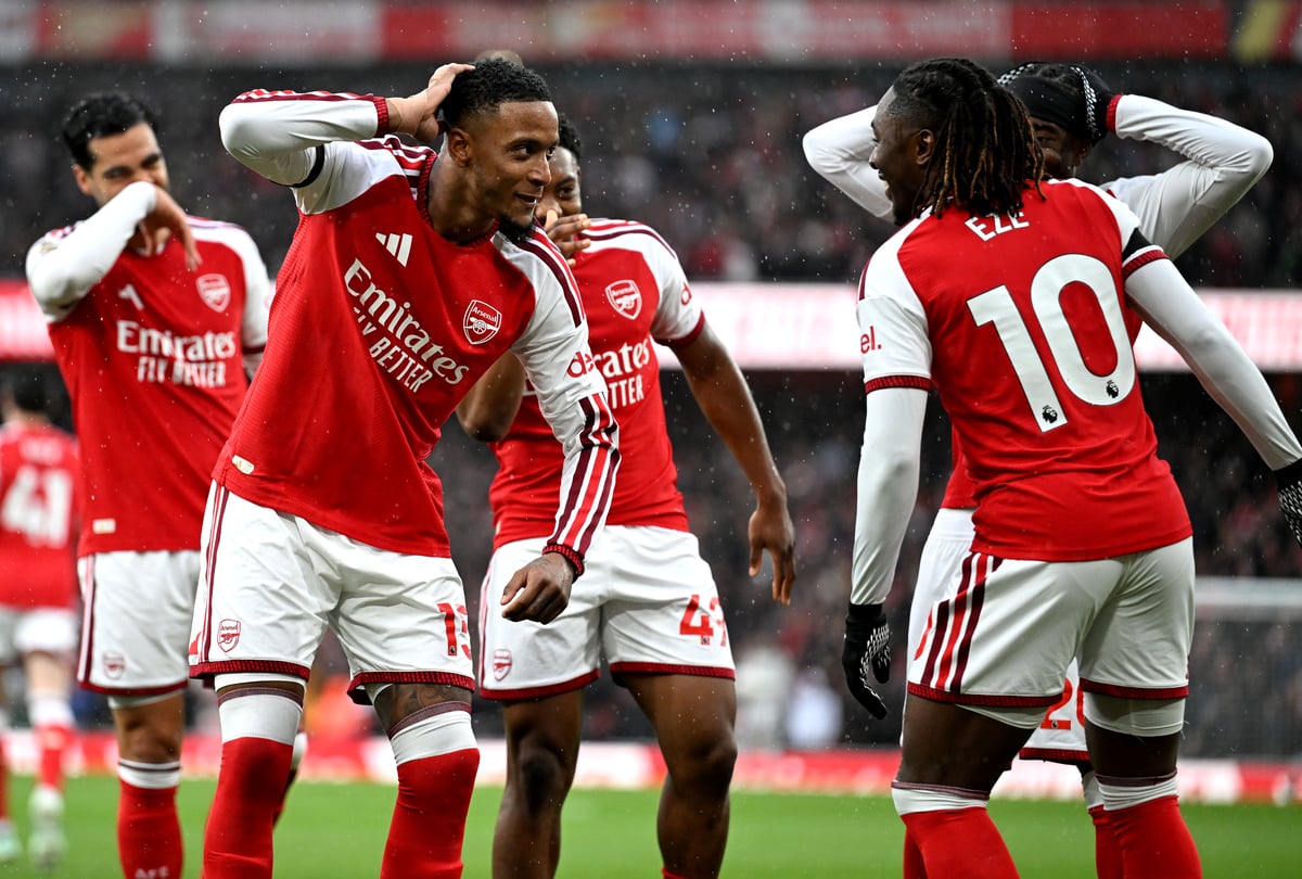Konsa scores first Arsenal goal as Gunners draw level with Man City