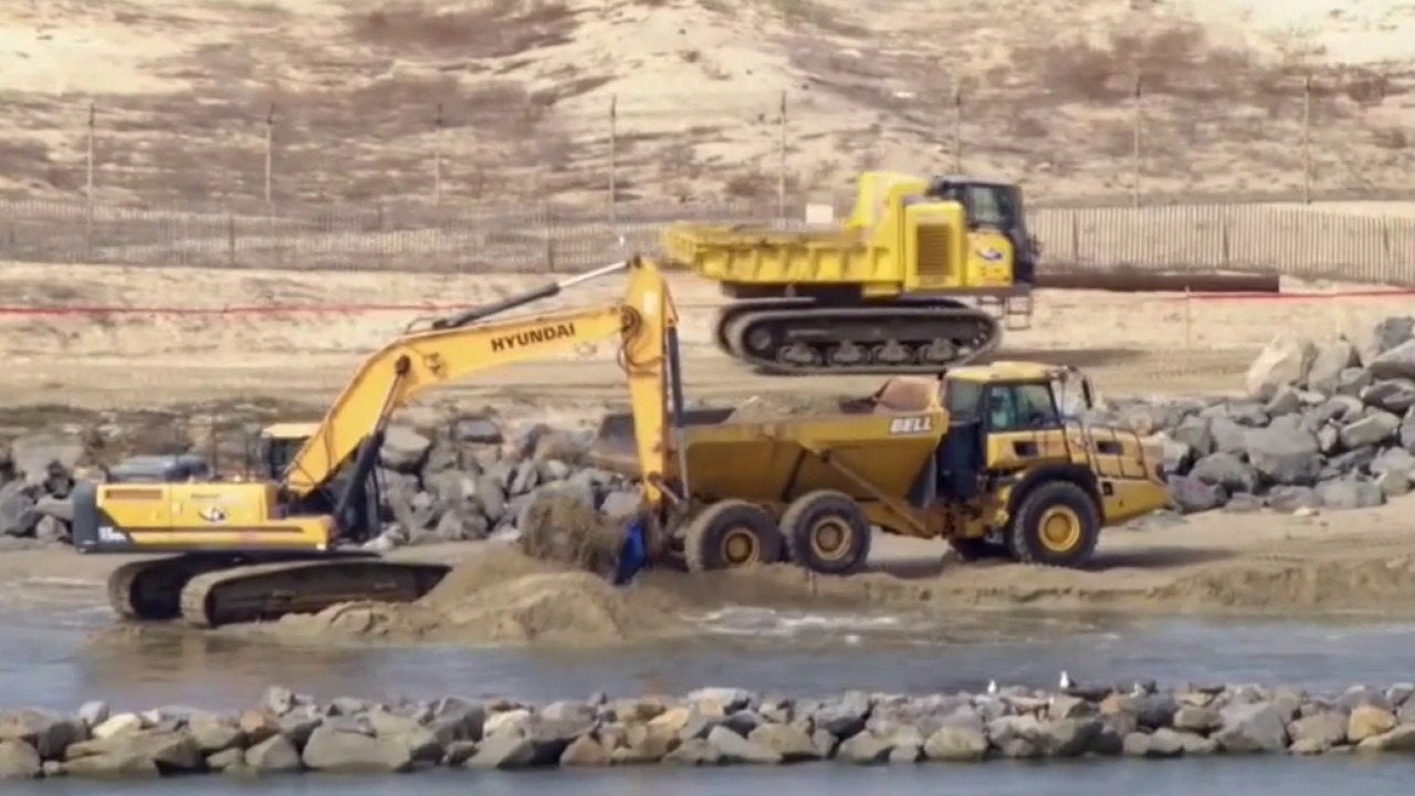 Newport Beach braces for return of king tides
