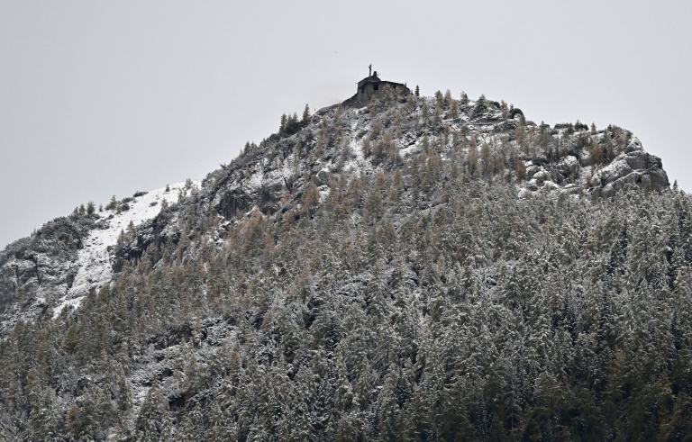 Suspect detained after fire wrecks Hitler's mountain retreat