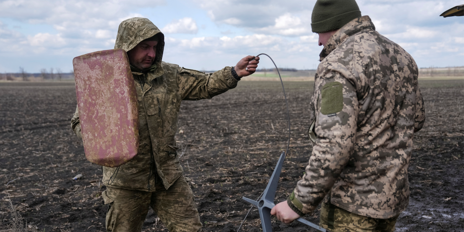 Ukraine's Defense Ministry reports Starlink terminals working again at ...
