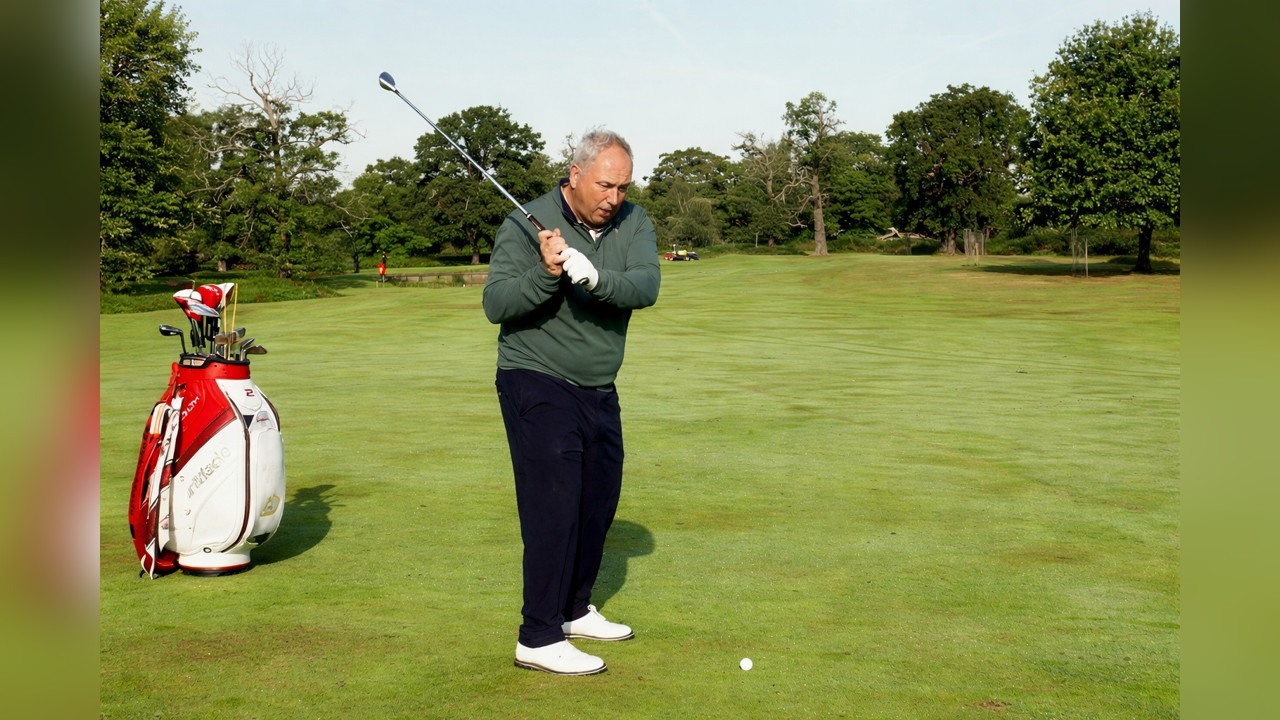 Alistair Davies teaches two golf swing moves for distance