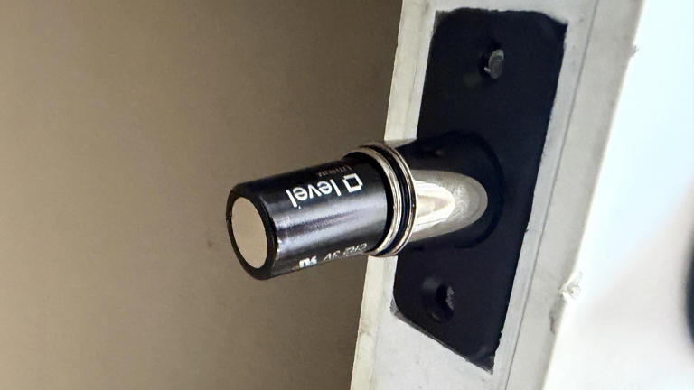 Level Lock Pro Review: An Sleek Smart Lock With Matter and Thread Support