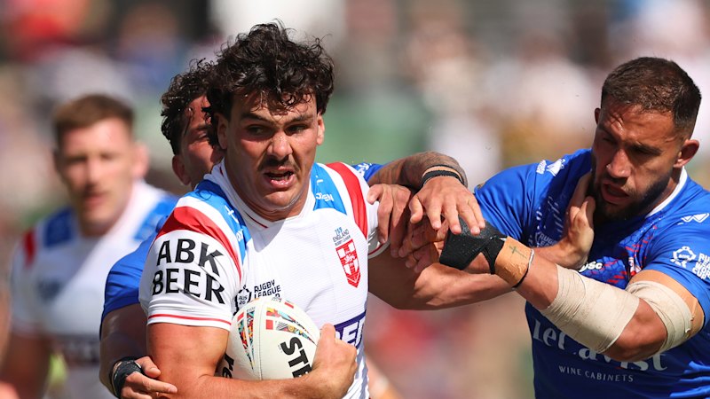 World Cup strugglers accused of giving up in England flogging