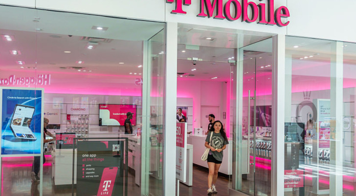 T-Mobile promised to 'never change the price you pay' for your phone ...