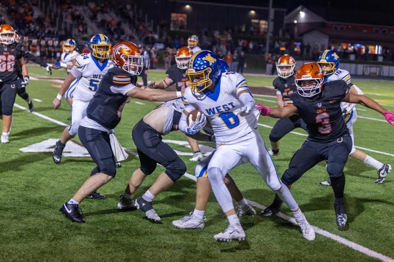 Sheridan football comeback stuns unbeaten New Lex, week 10 roundup
