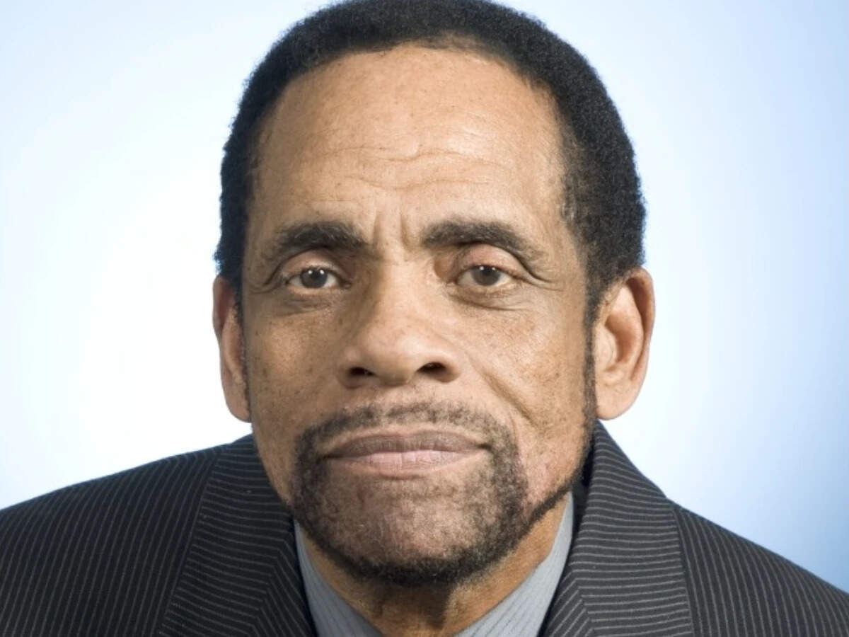 In 1982, NASA engineer George Alcorn invented an imaging spectrometer ...
