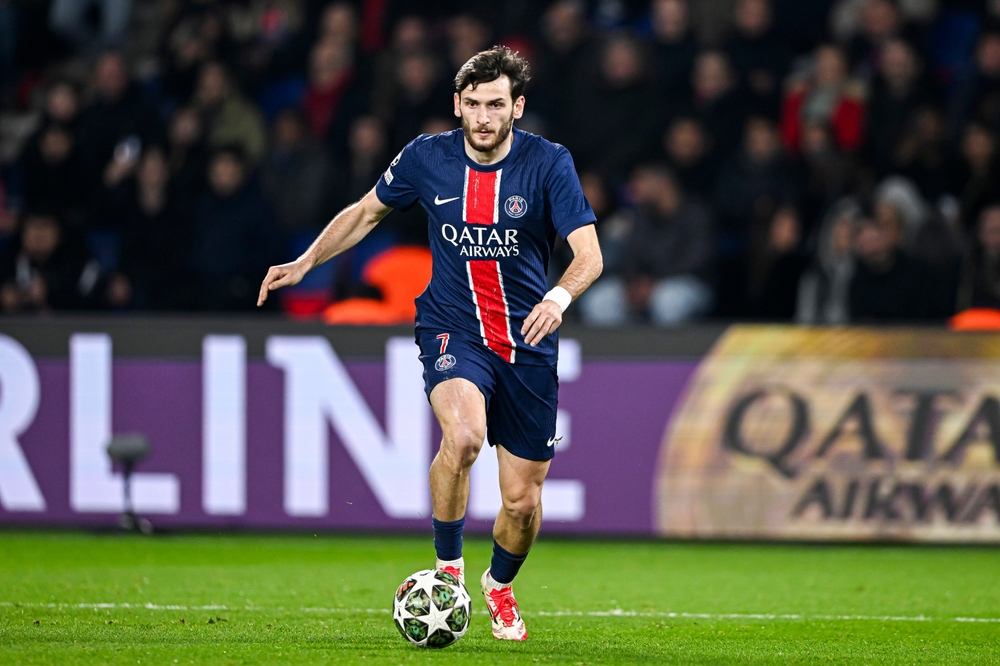 Le PSG préparerait un engagement financier colossal pour sa star ...
