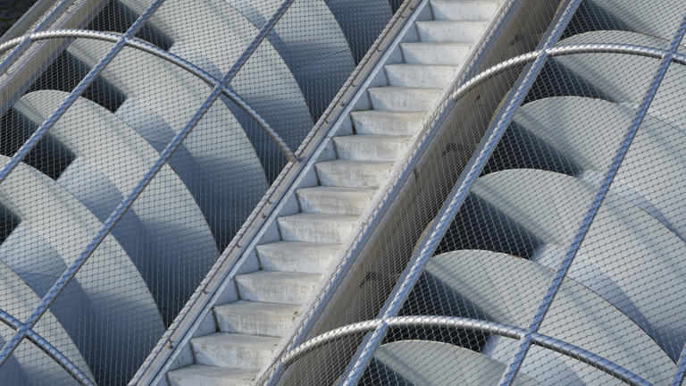 2,000-year-old Archimedes’ screw inspires motor that boosts electricity ...