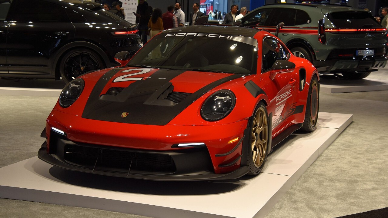 Porsche says 548 center-lock 2024 911s and 718 RS models shouldn’t be ...