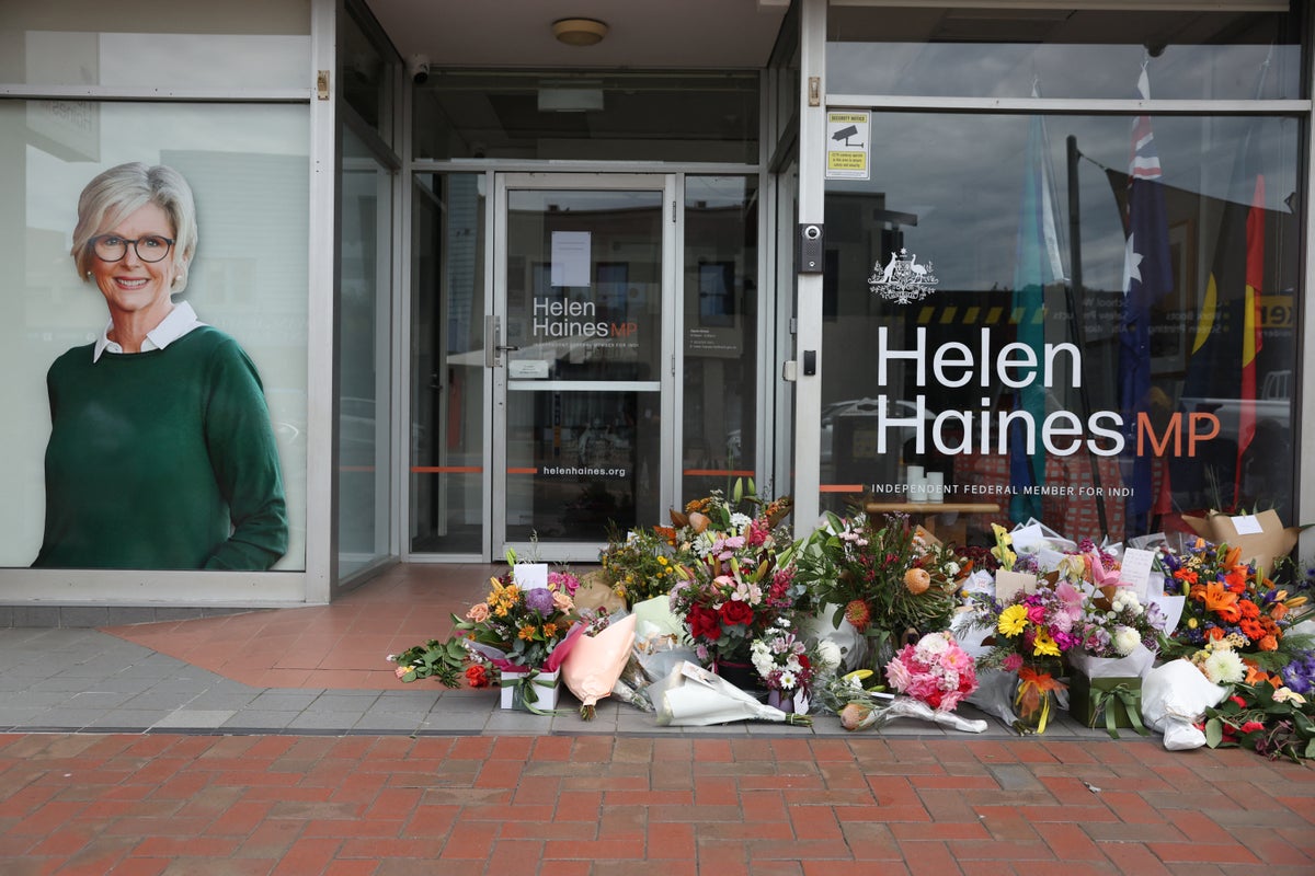 Hospital issues update on badly injured Australian MP