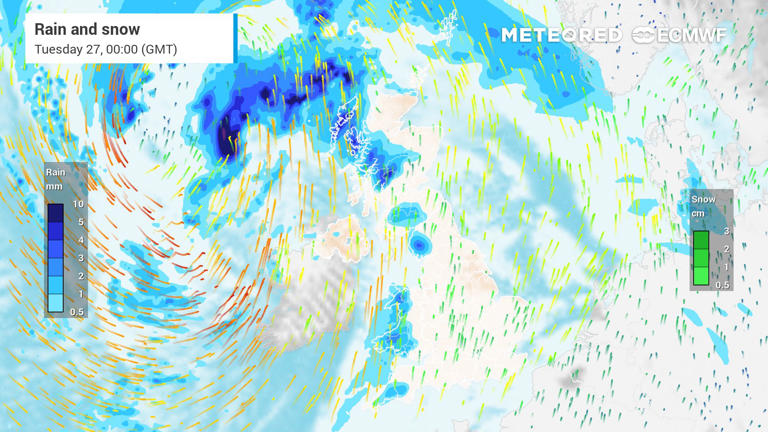 UK maps show wind gusts of up to 80mph, potential flooding and heavy ...