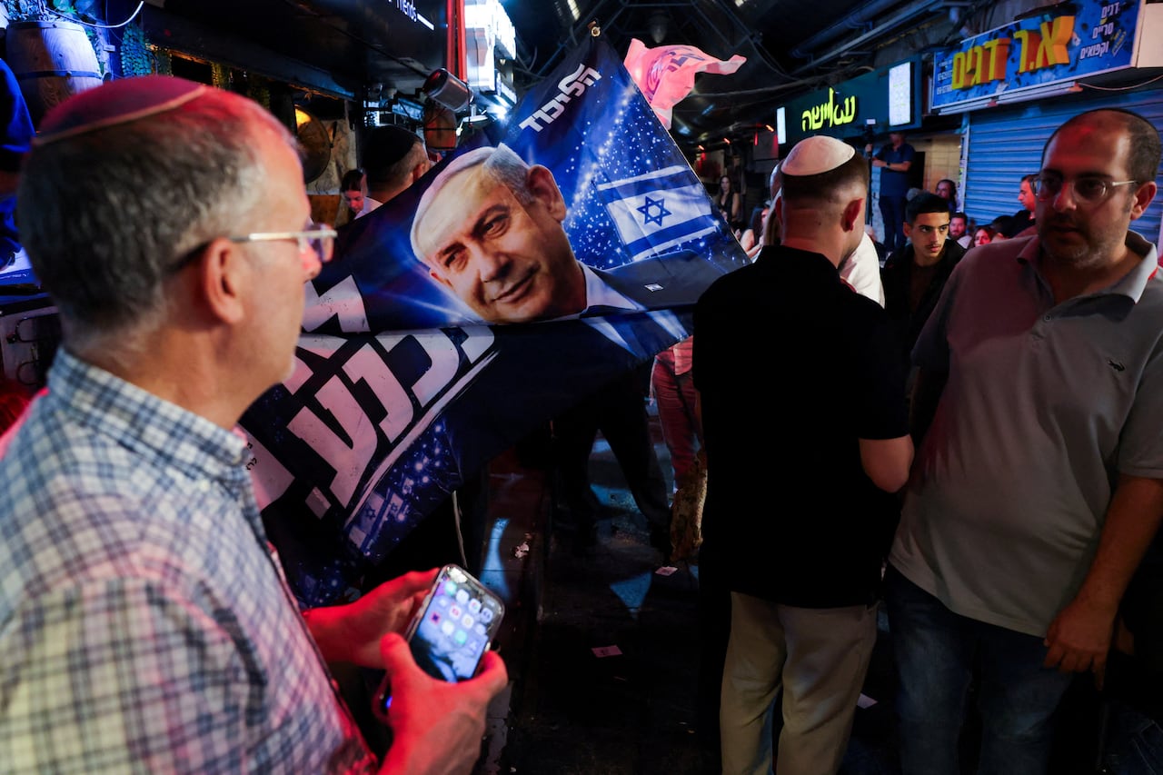 Israelis are leaving the country in record numbers. Could a looming ...