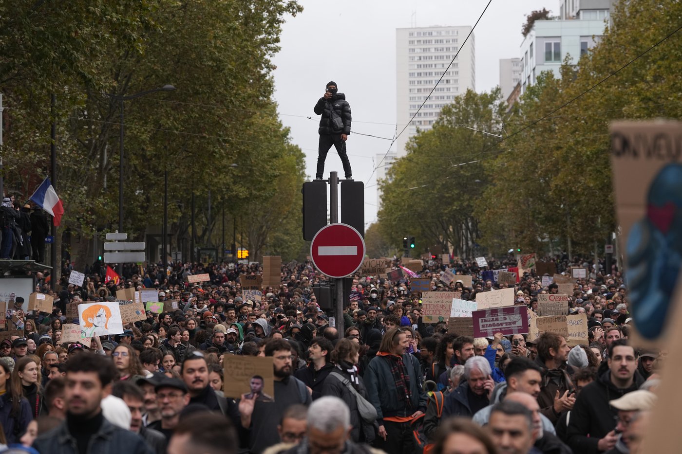 France promises to replace its university admissions system after riots ...