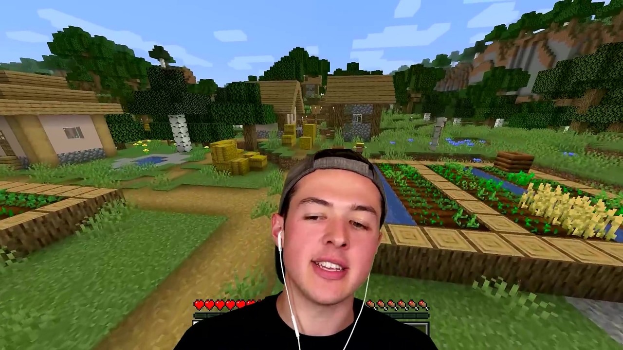 BeckBroJack morphs into a sun god in Minecraft