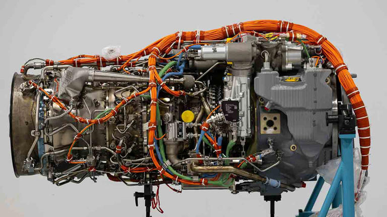 T901 engine advances in testing to modernize Black Hawk and Apache ...