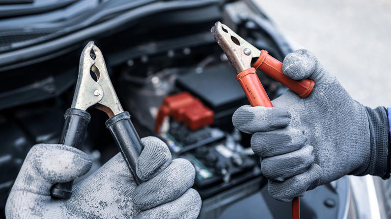 How long should you let your car idle after a jump start?