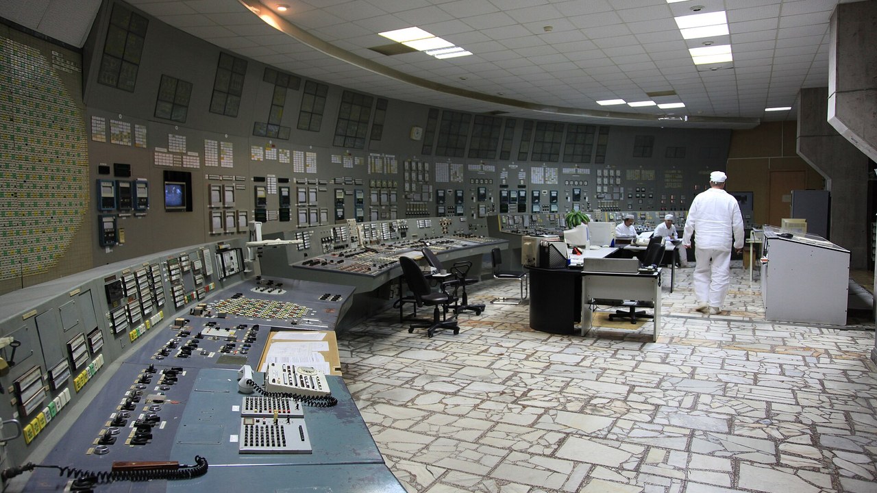 Forty years later, some Chernobyl fallout particles still hold much of ...