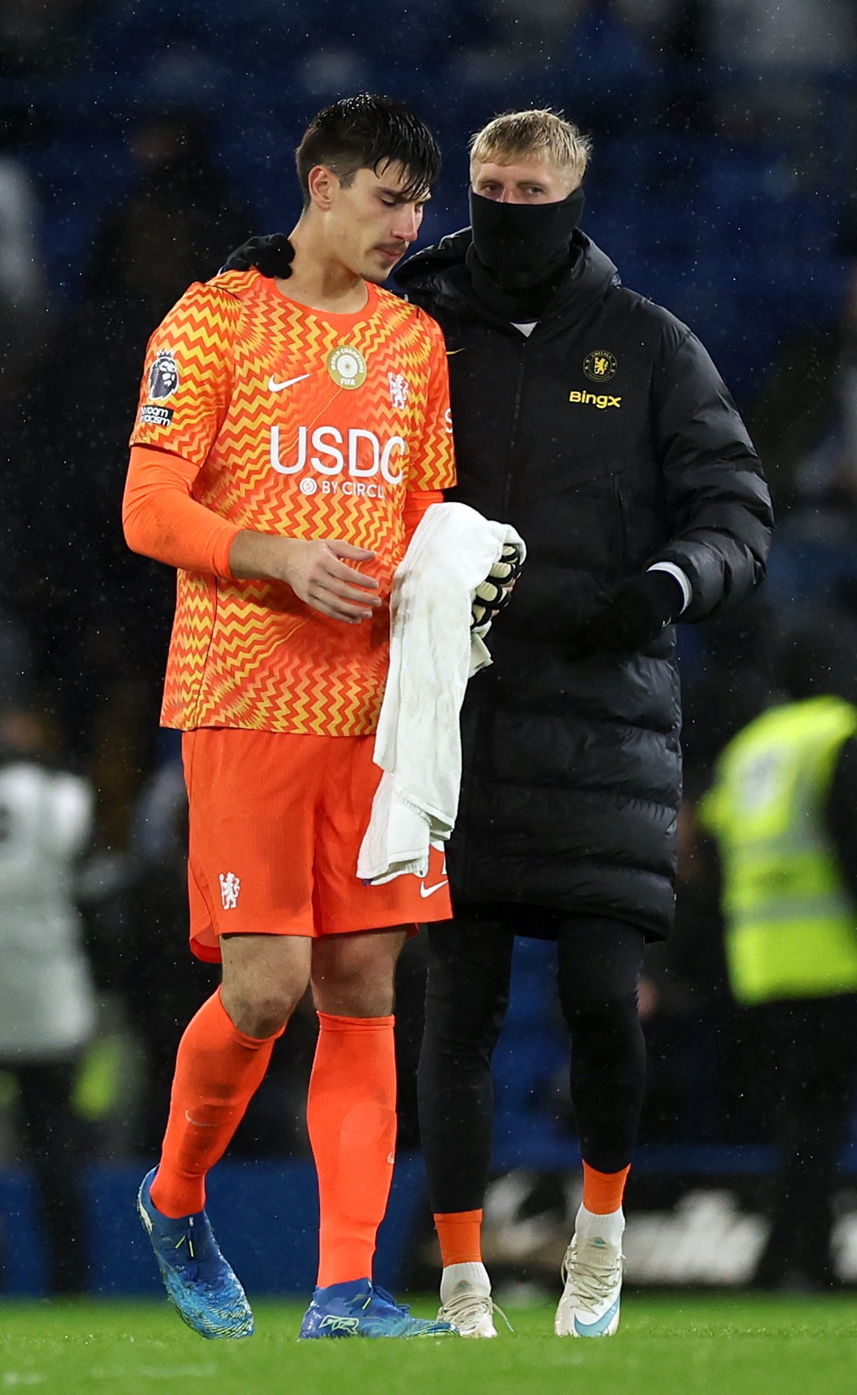 Alonso sends message to Penders after horror full Chelsea debut