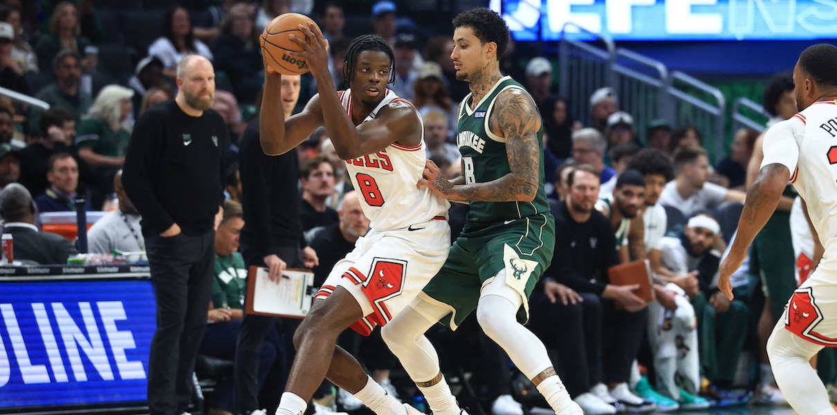 Wilson, Splitter revive ‘fun-bad’ Bulls, Essengue vs. Collins, Powell ...