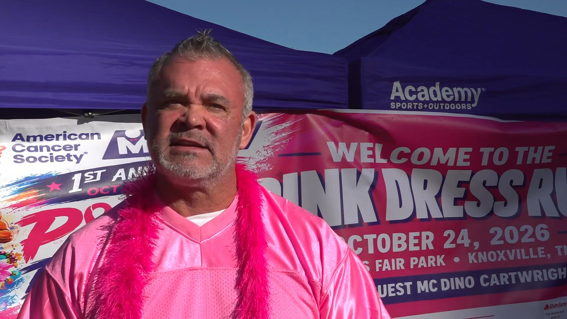 Knoxville men wear pink dresses and run to fight cancer