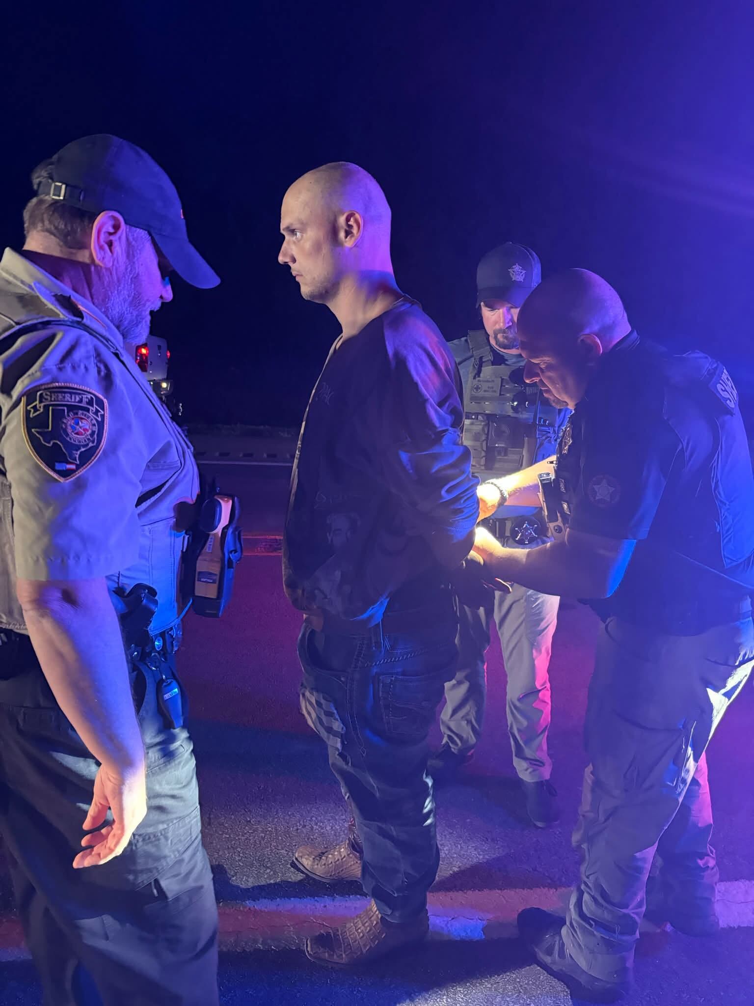 Suspect apprehended after pursuit from Oklahoma into Red River County