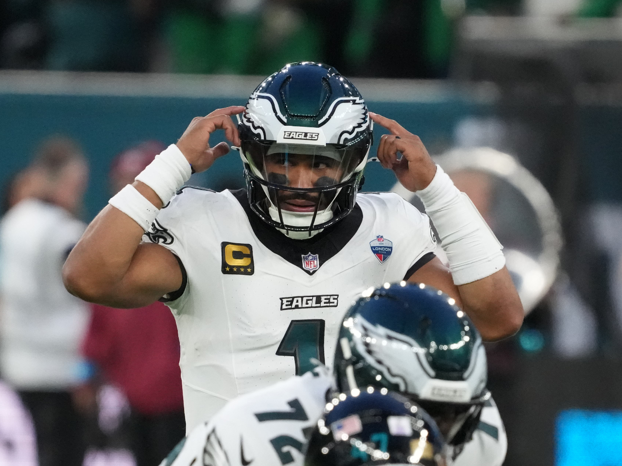 Chiefs star who survived high school lung clots questions Jalen Hurts ...