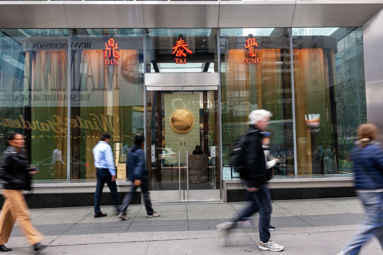 Renowned restaurant Din Tai Fung is planning a Houston debut. Here's ...