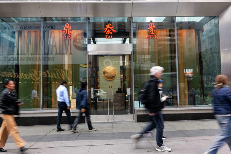Renowned restaurant Din Tai Fung is planning a Houston debut. Here's ...