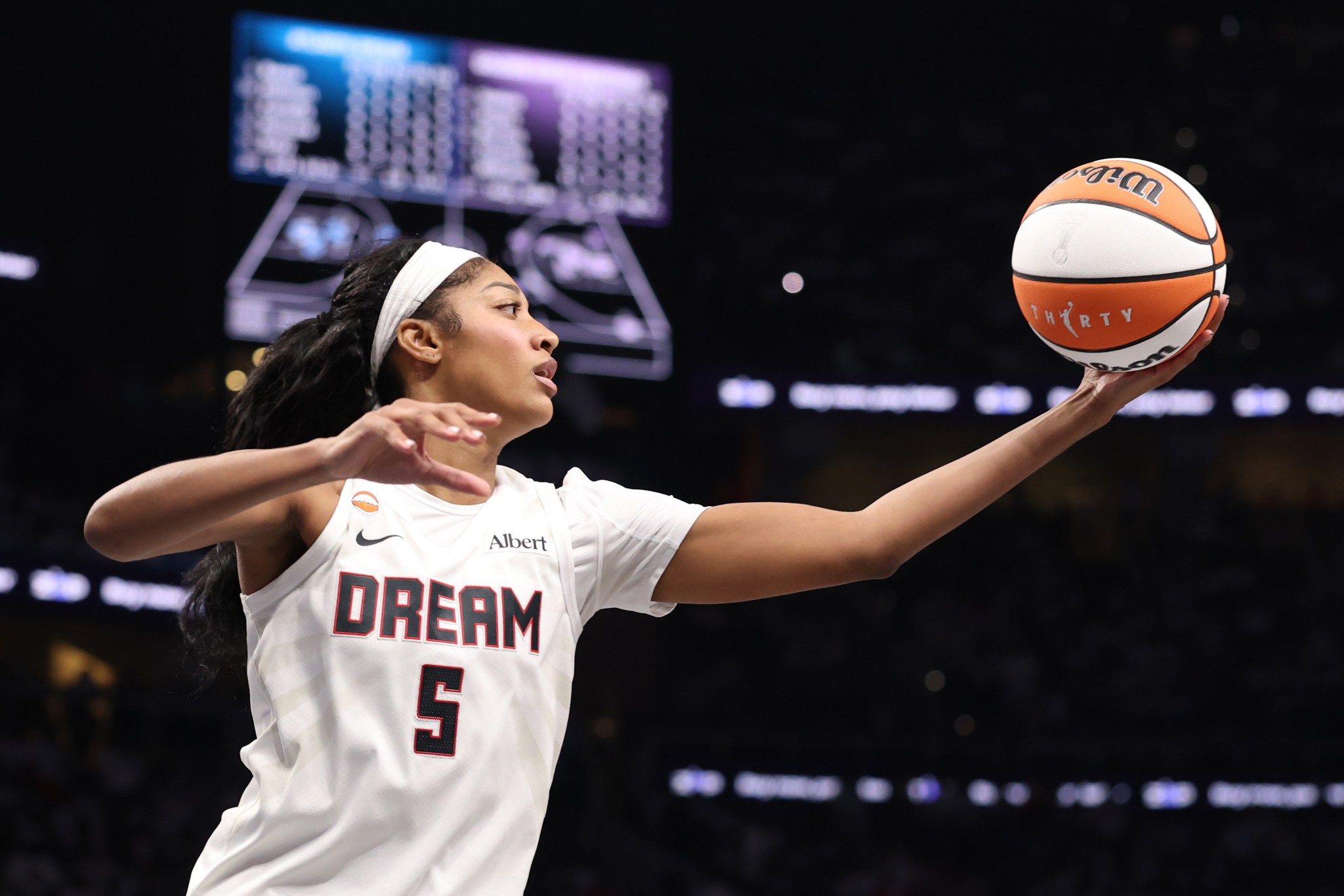 Fans aren’t happy this player made All-WNBA First Team over Angel Reese